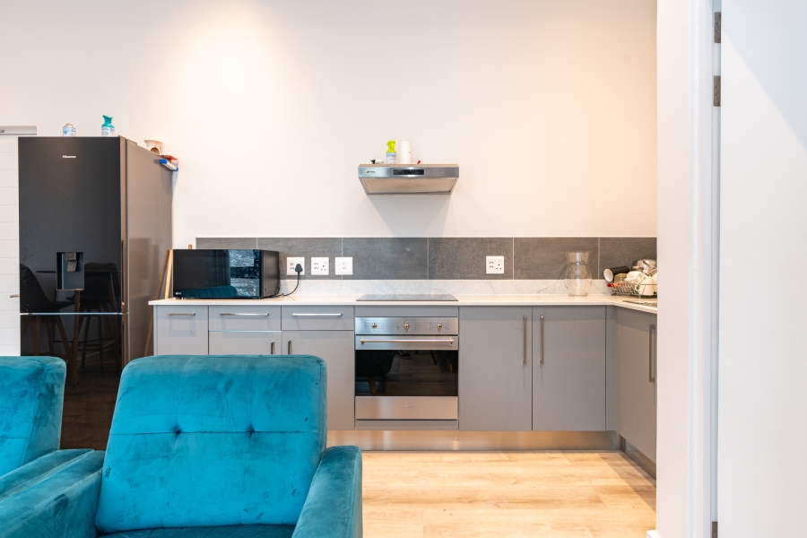 To Let 1 Bedroom Property for Rent in Foreshore Western Cape